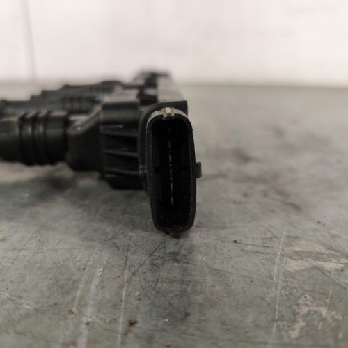 115854501-644b91be-7f82-4343-b7e5-33a93d24818b-Piece-Bobine-allumage-90543059-OPEL-CORSA-C-PHASE-1-255adec84b457e20381b4f5a52efe42c4b7760d9f2f7d2962438a326a33e075e_m.jpg