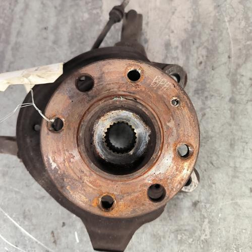 115854520-1cf03bcd-04fe-459b-90ca-a2410aaaa815-Piece-Fusee-avant-gauche-9156140-OPEL-CORSA-C-PHASE-1-e73e603847ad9398d5cf1cec8740022d696bda06e0186f10fe02a43db9ee32c3_m.jpg