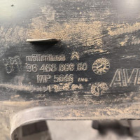 115921325-c94027b1-12aa-4543-9c73-c1f0f374270f-Piece-Pare-boue-avant-droit-00007136EV-CITROEN-C4-1-PHASE-1-999f2b3b10a94acb64b592c8971e9b289e20c6e30d5a1cd788731e0bf2877dc1_m.jpg