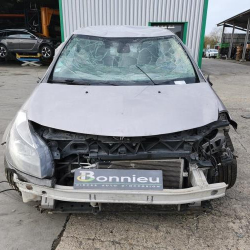 Pare boue arriere droit