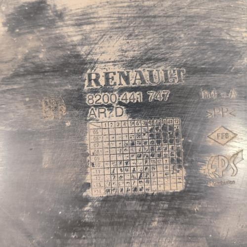 115970088-97a15afd-0de1-48b4-a593-22e6ff6683cc-Piece-Pare-boue-arriere-droit-8200441747-RENAULT-CLIO-3-PHASE-1-6840d4fe9d2bd46567369feb01867f19784313caef2ac2d3730e8c191853b161_m.jpg