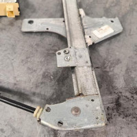 115984732-e41d77c8-d633-4cda-99df-02c56df09ea0-Piece-Leve-vitre-electrique-avant-droit-9222J9-PEUGEOT-307-PHASE-2-8733bfae54ec2c8a018aa07a5a115bd511236d1a3bde4a453fda0da38d117a23_m.jpg