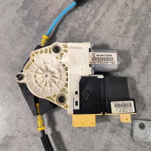 115984732-786afda3-52cc-4207-9f94-a0ed91507176-Piece-Leve-vitre-electrique-avant-droit-9222J9-PEUGEOT-307-PHASE-2-4a9ccbd8d7cd1a3779dfa46eddca30dd44af5b5db8c56bb9adcbcae62ba92539_m.jpg