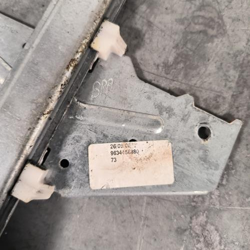 115984732-5437549e-3d66-44bb-8eab-7ac3a537a5c9-Piece-Leve-vitre-electrique-avant-droit-9222J9-PEUGEOT-307-PHASE-2-00d6b94c7843ea5f511f9ab286c52c22815e5fd1bc08790b4da6f126a84dda6d_m.jpg