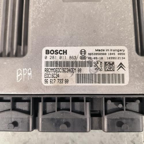 115985011-4a4cff6d-75cf-4389-91d8-624f6bf439c6-Piece-Calculateur-moteur-9661773380-PEUGEOT-307-PHASE-2-69fdb3785cd1ce4dad65761113ef31c1117e830dec8603eab88e7f5b7b0586d2_m.jpg