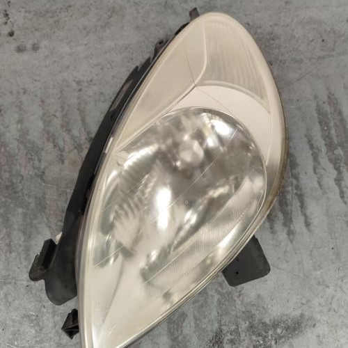 116074198-aef2f6da-4abf-4acb-a38d-d3c08f2928b4-Piece-Optique-avant-principal-gauche-feuxphare-0000620837-CITROEN-XSARA-PICASSO-PHASE-2-46bdd8deb1d962460bb1d183133648336ef2df395d3f9388e383fccfe5c3d1b0_m.jpg