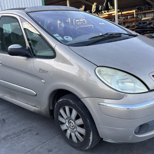 Vehicule-CITROEN-XSARA%2520PICASSO%2520PHASE%25202-2005-2b045f12c9fc30347b56da27d591f965632a5089e4b3a3f851d1cb9e4be0980c_m.jpg