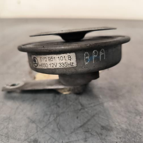 116107518-d52aad7e-8857-40ae-a312-a4057204b962-Klaxon-6Y0951101B-SKODA-FABIA-1-PHASE-2-8ac8425e44ec2ed0707e32aac706ddc0c271b72adf04e137c0811036d7031455_m.jpg