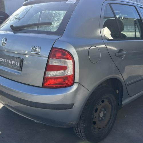 Vehicule-SKODA-FABIA%25201%2520PHASE%25202-2005-87189b826e7e4bb0b702b1a0be1a0cb56199a7f75e129aedcf350962a559be00_m.jpg