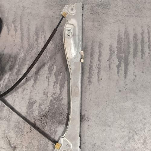 116567488-f767b5b6-05ac-4ad7-9fa3-b849a28721c3-Piece-Leve-vitre-electrique-avant-gauche-8200291145-RENAULT-CLIO-3-PHASE-1-1e1fbb820196be1ed20b1d925949630b540d9f666c4209554bbff767b2ac2bfa_m.jpg