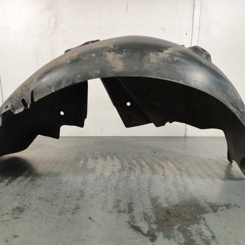 Pare boue arriere droit