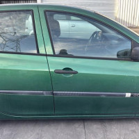 Vehicule-RENAULT-CLIO%25203%2520PHASE%25201-2006-e4791a6408e99db7db2d07d1e21c1a4fa0c083aa3eb6d692a1b6c13672be147a_m.jpg