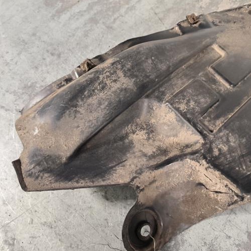 116833707-b2fdc35e-e7a2-46cb-b2fa-341f05202379-Piece-Pare-boue-arriere-droit-46849141-FIAT-PANDA-2-PHASE-1-90a54402c533d87fe55210694115110916de23b88d3d9145fef425f1250e2a1e_m.jpg