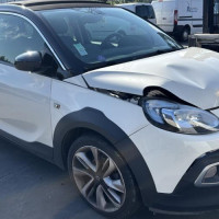 Vehicule-OPEL-ADAM-2015-80374ffee206b0a6e5a809f4be3eae2d6b0c9d1c7b1ed611dbd184cc069f4c67_m.jpg