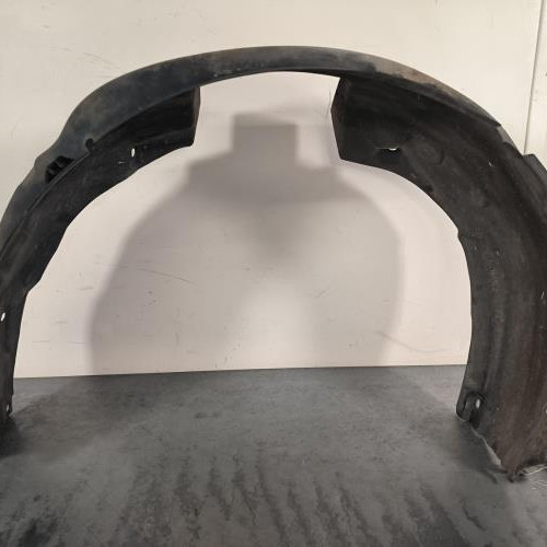 Pare boue avant droit