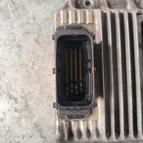 117037379-4329c5d5-af75-471b-9214-9bb24b795812-Piece-Calculateur-moteur-98022804-OPEL-MERIVA-A-PHASE-2-9994c9a2a01b8d27fa65297f44176b8190f729d668fa016b4e1c1fa8f0b1279b_m.jpg