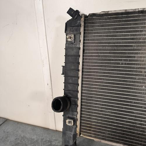 117037397-1bf1a17e-4ead-4c29-99f3-050c04034c4c-Piece-Radiateur-eau-13148295-OPEL-MERIVA-A-PHASE-2-39c5070118b9ccba8b2cd8a86422a5b636b9a9be46636fece2b2722fff99f98e_m.jpg