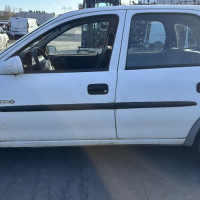 Vehicule-OPEL-CORSA%2520B%2520PHASE%25202-1999-95fd16c78f08570e3e85f66b2a45a5cd6d7e453da878465776b3ae1f36b87e0c_m.jpg
