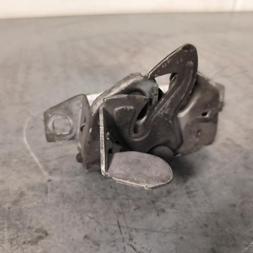 117408371-302e7b8e-9d0c-4569-9b54-8a29561c324a-Piece-Fermeture-de-capot-51784816-FIAT-PUNTO-2-PHASE-1-48993b65ca1dc7899504869039373acd2950d50c9ba9b81fe1c162d05795e599_m.jpg
