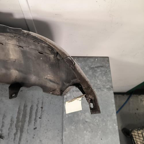 117408379-772e3e5d-4617-4dc6-b40a-9dc9ddd85db7-Piece-Pare-choc-arriere-71777571-FIAT-PUNTO-2-PHASE-1-0bd0bc73dd0922d846e7b0a230da67e80c453ba0a51b690c87222f166e37158c_m.jpg