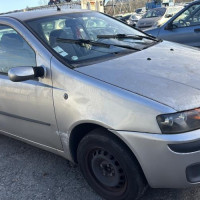 Vehicule-FIAT-PUNTO%25202%2520PHASE%25201-2000-b6f4ac4d3de994f1eb89ecca175e13253ca638f378d5e0b2bd4e0bb1bf8475ae_m.jpg
