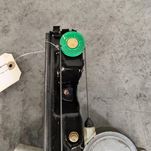 117409857-f6ab7a19-e718-40a5-b8b4-4c1df1e94a9c-Piece-Leve-vitre-electrique-avant-droit-51764549-FIAT-PUNTO-2-PHASE-1-04971210d39d86a7767f7c75f7fd866aaa0eda52e042255397a51d2c8fe49d0b_m.jpg