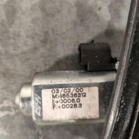 117409858-e6446b06-acc4-4ec7-8b8e-e43dca053de5-Piece-Leve-vitre-electrique-avant-gauche-51764550-FIAT-PUNTO-2-PHASE-1-d6684896b75b74c581bf6cd1666035a2efd7b0c0ca3bbe525e4d1a1253764f3e_m.jpg