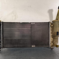 117412824-80e71ed9-3e7a-47e1-b57e-422d7c102cce-Piece-Radiateur-eau-46788046-FIAT-PUNTO-2-PHASE-1-08b5c1fa070f9ef21e4523421a5bd90edaaf71402ca41912ae1a6b9d3d610432_m.jpg