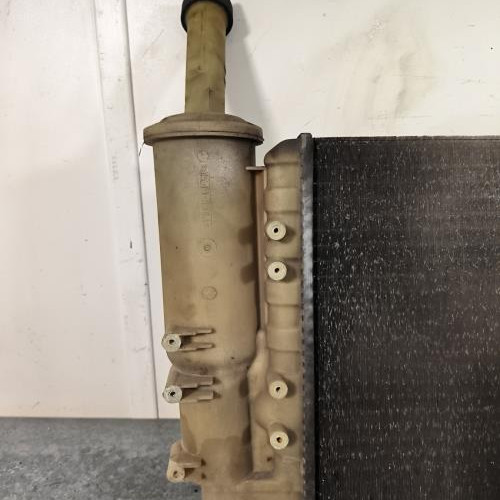 117412824-ef550bc6-87c1-4f7e-b5fb-bd0ec5ce0b96-Piece-Radiateur-eau-46788046-FIAT-PUNTO-2-PHASE-1-68a141f62251674c1c159a72f41d45a0c8a68ec87aa394c93a4a4557c4f211c9_m.jpg