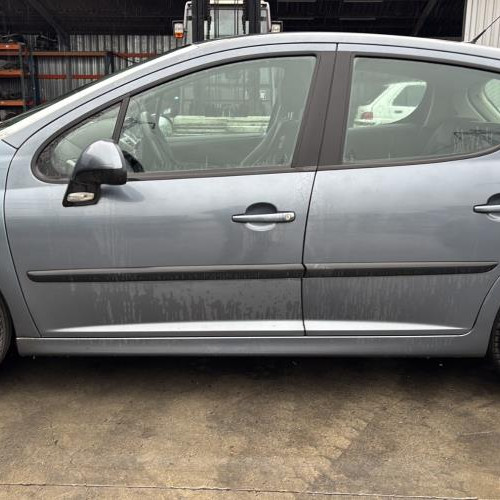 Vehicule-PEUGEOT-207%2520PHASE%25201-2007-1c62bc312e14727607d1be8ea82aa271d6b88c3c81951e512c96a1f6e46b8a82_m.jpg