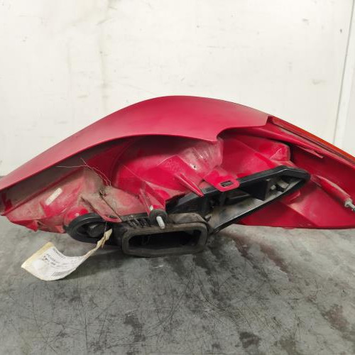 117551511-de6ea1b2-0583-413f-a1ba-06949e228ce5-Piece-Feu-arriere-principal-gauche-feux-6350Y7-PEUGEOT-207-PHASE-1-6d78931696224cba558fc52832ddfd63ce3a6c43d00a2f497542f56c6e483e7f_m.jpg