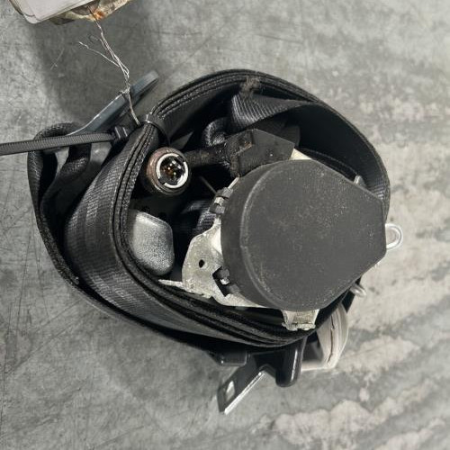 Ceinture avant gauche