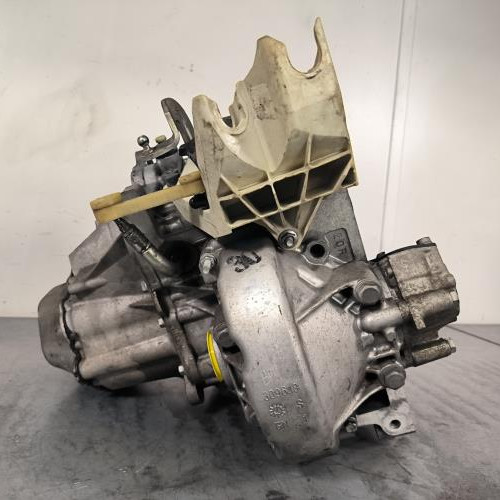 117555105-f8380ee5-a5ea-48cb-8f26-b591a50e0213-Piece-Boite-de-vitesses-2222PT-PEUGEOT-207-PHASE-1-c9f95d726df9f4145cf702b3b3eccf8396e6db990c41be365f32686162df7e9e_m.jpg