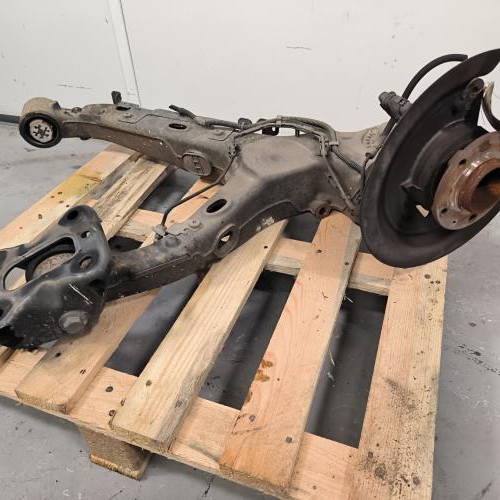 Bras de suspension arriere gauche