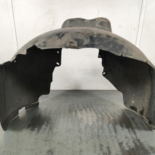 Pare boue avant droit