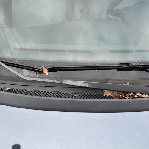 Bras essuie glace avant droit