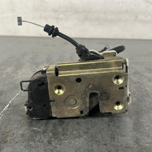 117792068-7ac382a6-bf10-4e0a-967a-3508bff37b0c-Piece-Fermeture-centralisee-arriere-droit-00009138K4-CITROEN-C3-1-PHASE-2-d2043a254d3e8c009f08511d4234674fcd73c6bcecf91718b500ecf11e12b34a_m.jpg