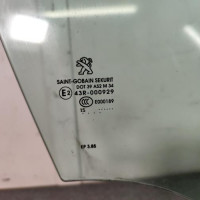 117858448-a20a0b5c-da8c-4652-88fc-b5b35b9a12c8-Piece-Vitre-avant-droit-9677867780-PEUGEOT-308-2-PHASE-1-7647c1a9bb28a8b6778bad2b35d99476a4185614ee12b9489a9c2e2bbf3a0401_m.jpg