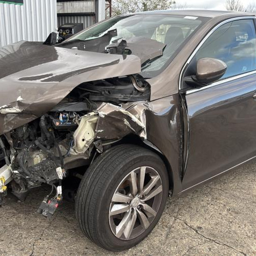 Vehicule-PEUGEOT-308%25202%2520PHASE%25201-2015-e3ba54710d312868a8093ba2cc8177615d70a380b8fa94bad85c179440564149_m.jpg