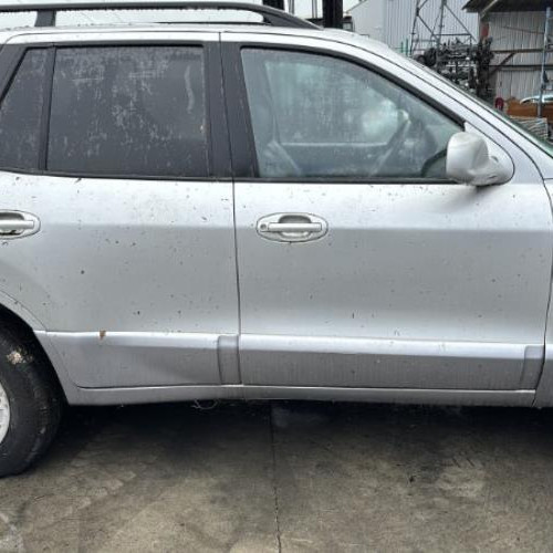Vehicule-HYUNDAI-SANTA%2520FE%25201-2003-d995bbf35af341085f40baf8fd8ccb70d242fabfd953ad39f7abce9f11750b9e_m.jpg