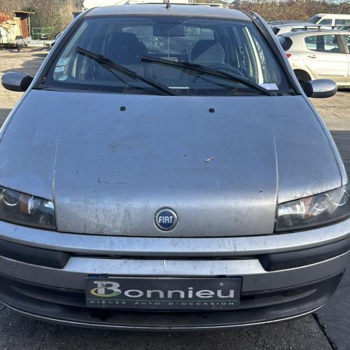 Vehicule-FIAT-PUNTO%25202%2520PHASE%25201-2000-b7f0124aa1a978f5e19124a8011a1366ac9677edcc6206668808f130493b58a6_m.jpg