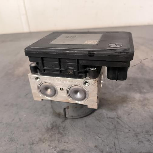 117928788-df3ece3d-6a49-4239-afb0-48c6a24524e0-Piece-Bloc-ABS-freins-anti-blocage-06210976503-MAZDA-CX5-1-PHASE-2-047646a98a52bce7e796559c32ec75bd946ea17a692549bb933bb2caba267e7a_m.jpg