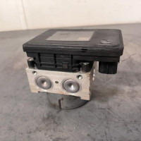 117928788-df3ece3d-6a49-4239-afb0-48c6a24524e0-Piece-Bloc-ABS-freins-anti-blocage-06210976503-MAZDA-CX5-1-PHASE-2-047646a98a52bce7e796559c32ec75bd946ea17a692549bb933bb2caba267e7a_m.jpg