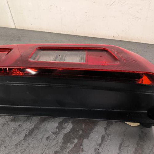 117933054-5fb048a8-c84f-41ea-8b2a-9130ad304112-Piece-Feu-arriere-principal-droit-feux-9820555080-CITROEN-BERLINGO-3-M-PHASE-1-bfc600f89825aeb0f0b8f23ffa7fd2db6d4119cc837bb9f19936efe3d392b924_m.jpg