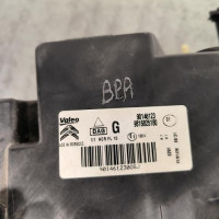 117933060-99f98678-9dd9-4cf4-a13d-6684a921d94e-Piece-Optique-avant-principal-gauche-feuxphare-9816825180-CITROEN-BERLINGO-3-M-PHASE-1-d803d7e54b49400e8f70d0ade0b8dbe62e279def81e4625afe54139ce4759aed_m.jpg