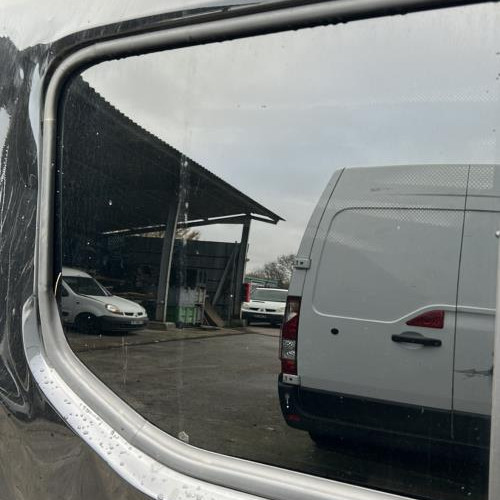 Vitre arriere gauche