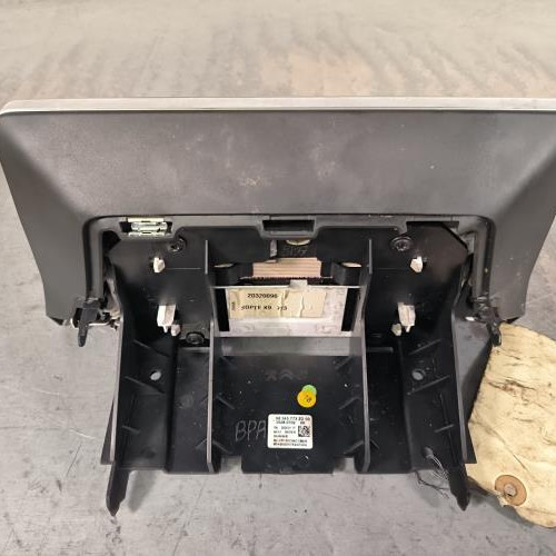 117935500-fb15da21-abe5-4ca0-a78c-b41cb0c7b919-Piece-Ecran-GPS-9830426480-CITROEN-BERLINGO-3-M-PHASE-1-93bb3be30ef918f798601aaad28f02eed94e71df4e9497e6f0c295f3405036b6_m.jpg