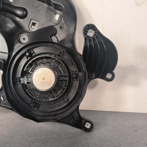 117935509-080ca61f-337c-4d5a-ad0c-e640047cf2ad-Piece-Leve-vitre-electrique-avant-droit-9840175780-CITROEN-BERLINGO-3-M-PHASE-1-f6d0fed1f3f0b20b47f93725bd085886ee97c05bc0b1f3311524bd9ed19363d4_m.jpg