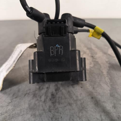 117936909-70436004-0403-42cd-85f3-e3ee4f362342-Piece-Bobine-allumage-597049-PEUGEOT-106-PHASE-1-bbdc764a04ad76455227909ee60623f4a328b02fd011e031f19d76f4e916d768_m.jpg