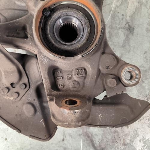 117937550-ca0fbde9-7646-4af2-9ab6-7b2c9a6a9b0b-Piece-Fusee-avant-gauche-1647857480-CITROEN-BERLINGO-3-M-PHASE-1-ff804974320afdf6a8786e4bb3fd3c734627c4aaaf8ab20f1a87ba30da160bb5_m.jpg